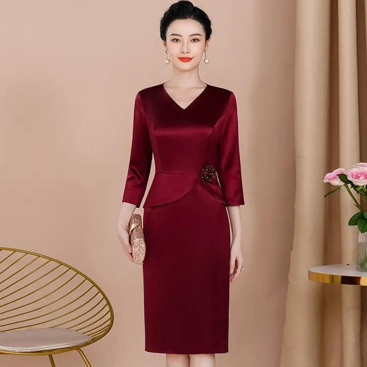 高端年轻喜婆婆婚宴礼服喜妈妈V领连衣裙醋酸礼服裙高档婚庆春装