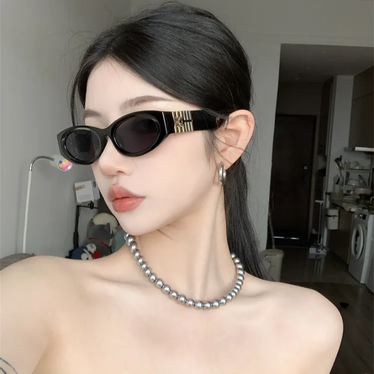 欧美复古猫眼太阳镜女高级感2025新款墨镜韩版方圆脸显瘦防晒拍照