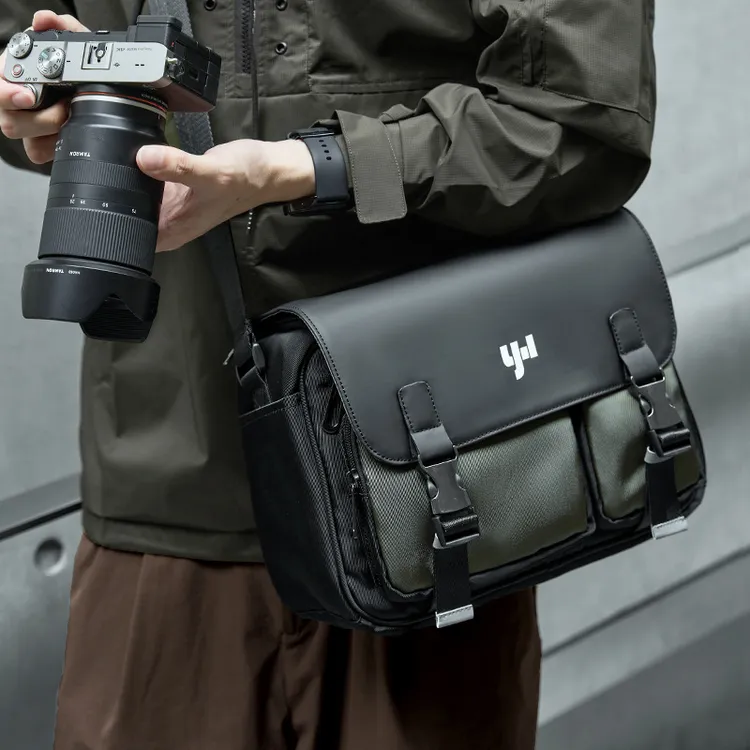 单反相机包斜挎包男士摄影包潮牌单肩包大容量休闲邮差包男斜背包
