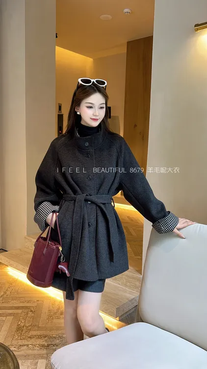 91283 欧洲站撞色格子拼接洋气好品质立领收腰小个子风衣毛呢外套