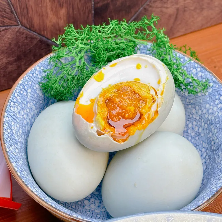 咸鸭蛋蛋黄翻沙渗油香味浓郁蛋白不会齁咸空口吃都好吃鸭蛋咸鸭蛋