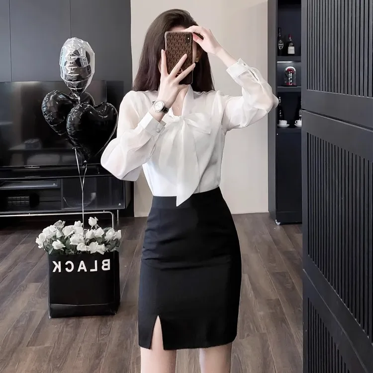 白色职业衬衫时尚气质女套装包臀裙显瘦轻熟春夏高腰洋气短袖衬衣