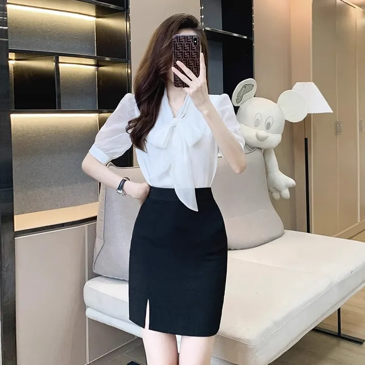 白色衬衫短袖气质时尚小众开叉包臀裙轻熟美容师显瘦洋气法式御姐