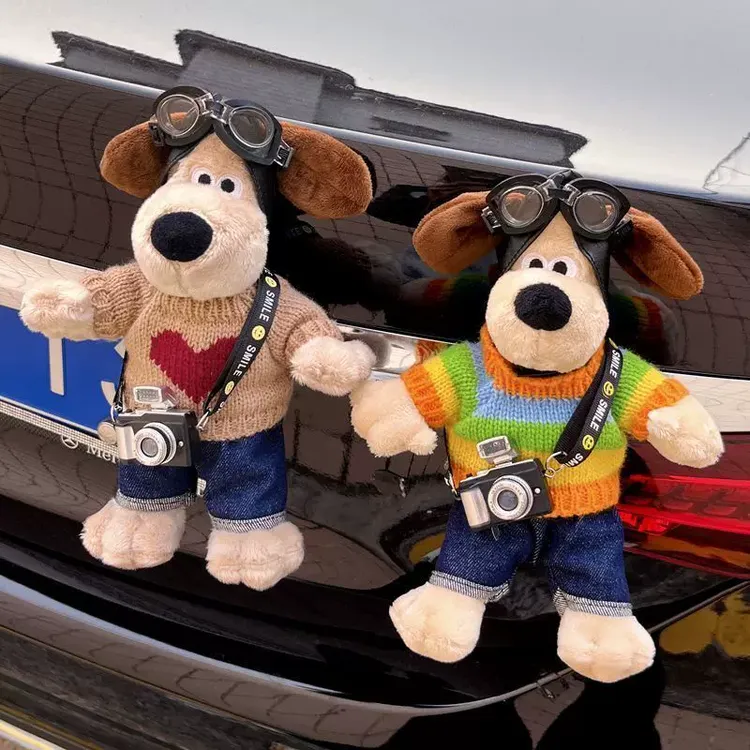 汽车摆件车载后备箱中控台车内装饰品可爱公仔外挂件玩偶公仔不伤