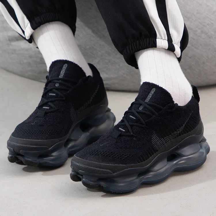 正品Nike耐克女鞋春季跑鞋全掌大气垫运动鞋缓震跑步鞋DJ4702-002