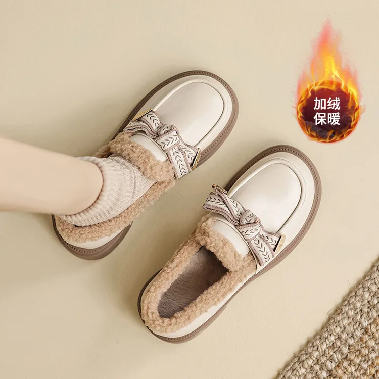 奥古狮登加绒乐福鞋女冬季2025新款白色复古毛毛单鞋英伦风小皮鞋