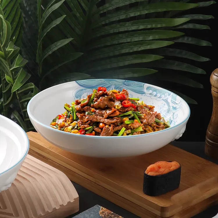 中式湘菜馆餐具特色陶瓷圆形狮头盘小炒肉盘子私房菜餐盘酒店专用