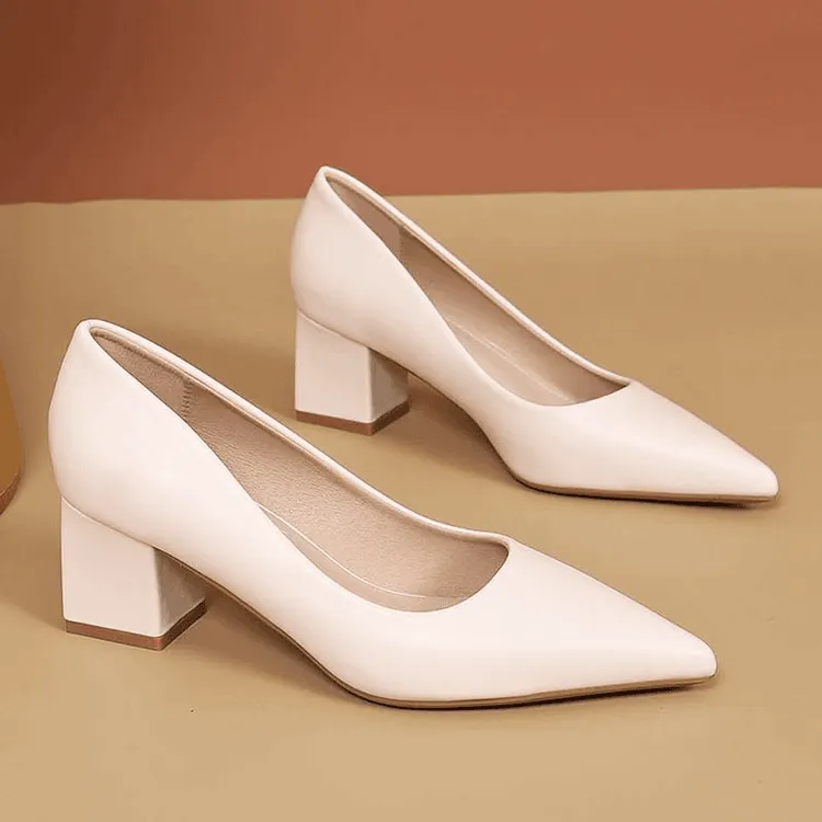 米白色软皮高跟鞋女粗跟配裙子久站不累脚软底工作鞋尖头职业单鞋