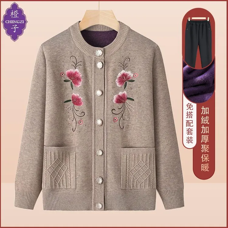 老年春秋装宽松毛衣奶奶加绒外套女妈妈绣花针织衫老太太冬季毛衣