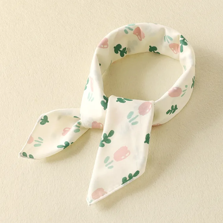 宝宝围巾春秋纯棉婴儿三角巾女童领巾儿童亲子小方巾冬季保暖围脖