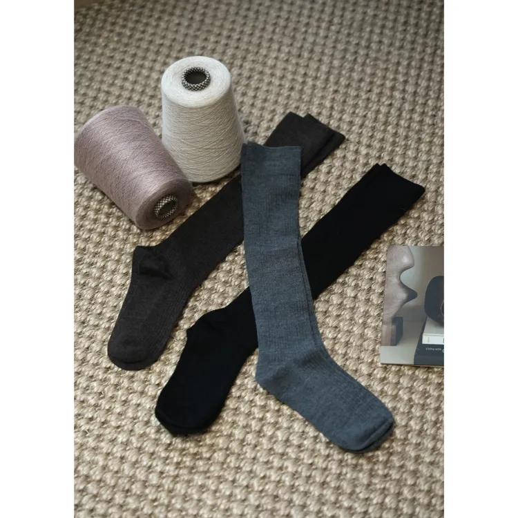 BAYBERYL老贝黑灰咖长筒坑条百搭时尚秋冬袜子DD4H2322-9/26