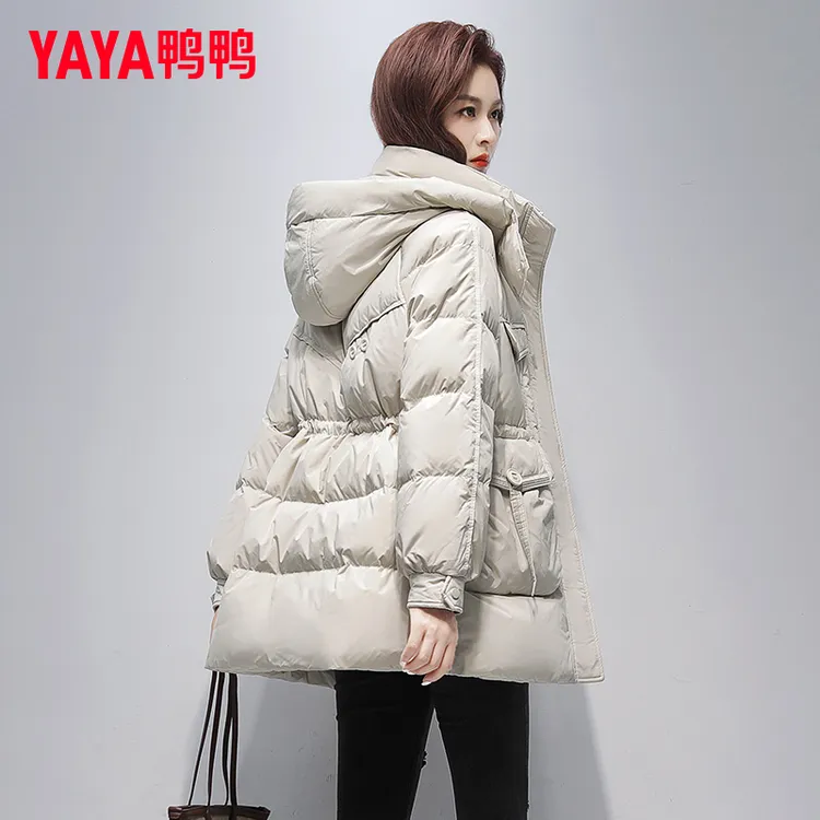 YAYA/鸭鸭羽绒服2025冬季新款女中长款时尚加厚保暖收腰显瘦外套