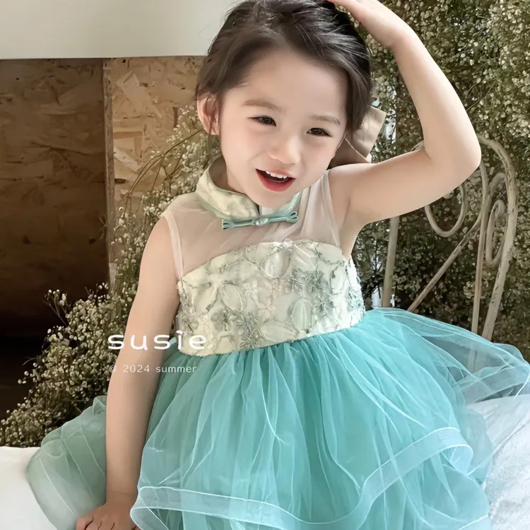 中小童女宝新款连衣裙女宝可爱公主夏季小清新纱网透气绣花款[KC]