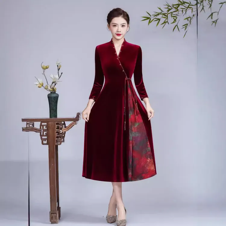 K55新款2025秋冬喜婆婆敬酒旗袍改喜妈妈婚宴礼服年轻时尚连衣裙