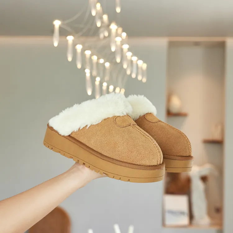 厚底拖鞋女2025新款加绒加厚半拖防滑增高5公分星星拖毛毛雪地靴