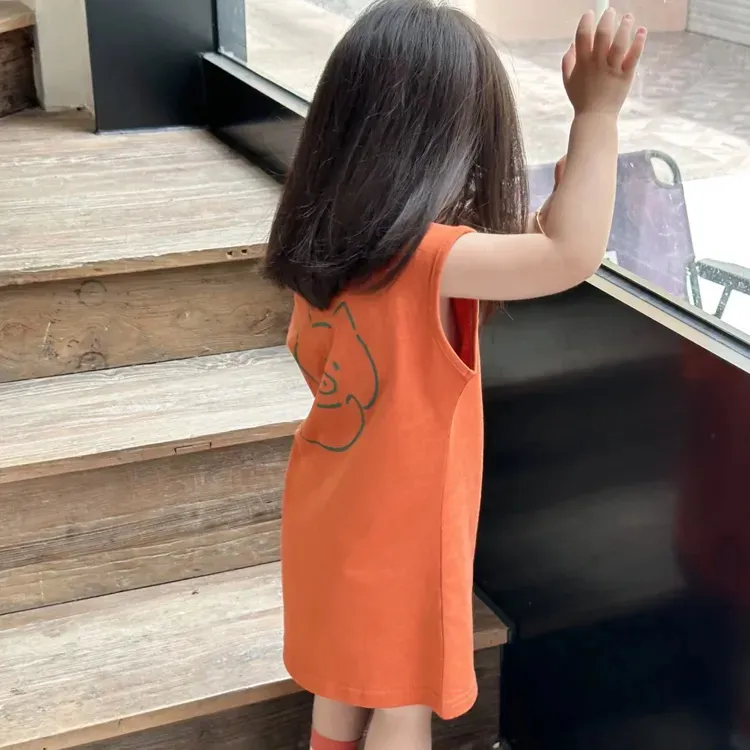 纯棉女宝宝可爱字母印花无袖背心裙T儿童夏季休闲中长款连衣裙子