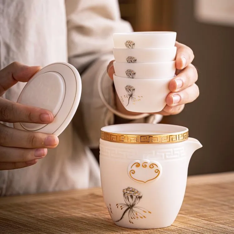 高档羊脂玉瓷白瓷旅行茶具套装快客杯便携包家用户外茶具一壶四杯
