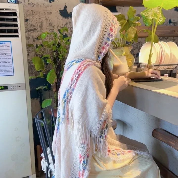 森女系连帽披肩波西米亚流苏针织衫新疆草原旅行民族风开衫外搭