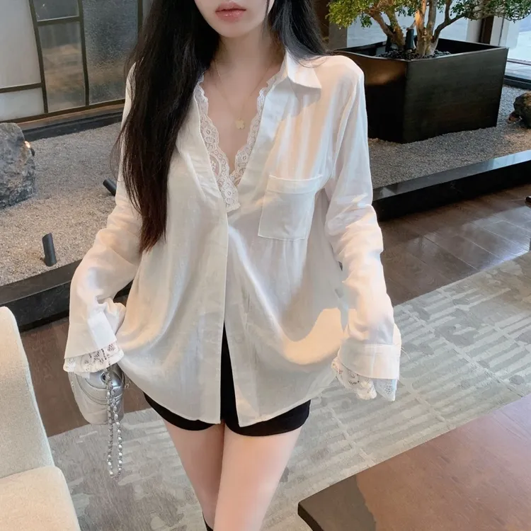 假两件白色衬衫女早秋高级感别致绝美上衣中长款蕾丝防晒衬衣
