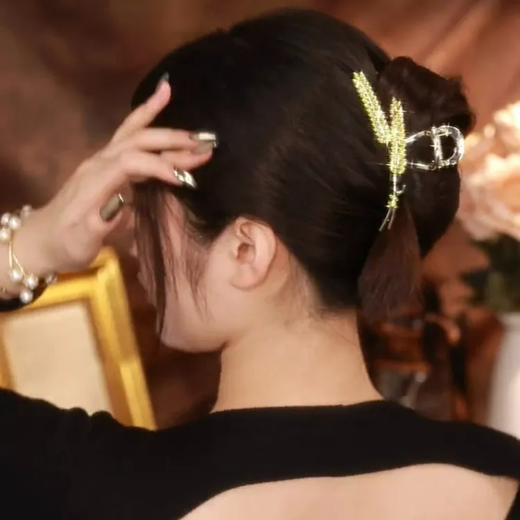 网红轻奢金色金属麦穗抓夹女后脑勺发卡鲨鱼夹子头饰发夹气质时尚