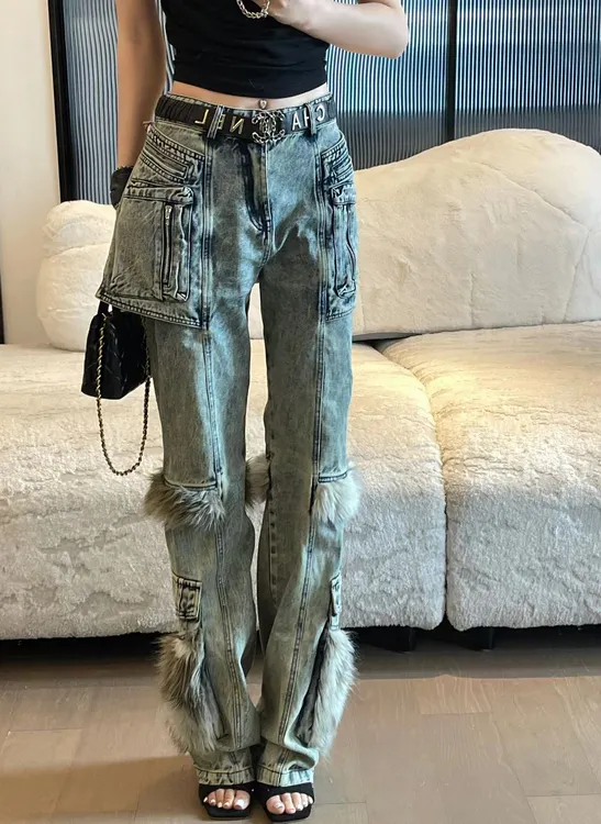 秋冬新款重工浅蓝色牛仔裤女毛绒拼接设计感小众直筒牛仔裤