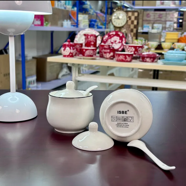 ISBE家用陶瓷带盖可爱糖罐调料盒盐罐简约欧式黑线白瓷创意纯白