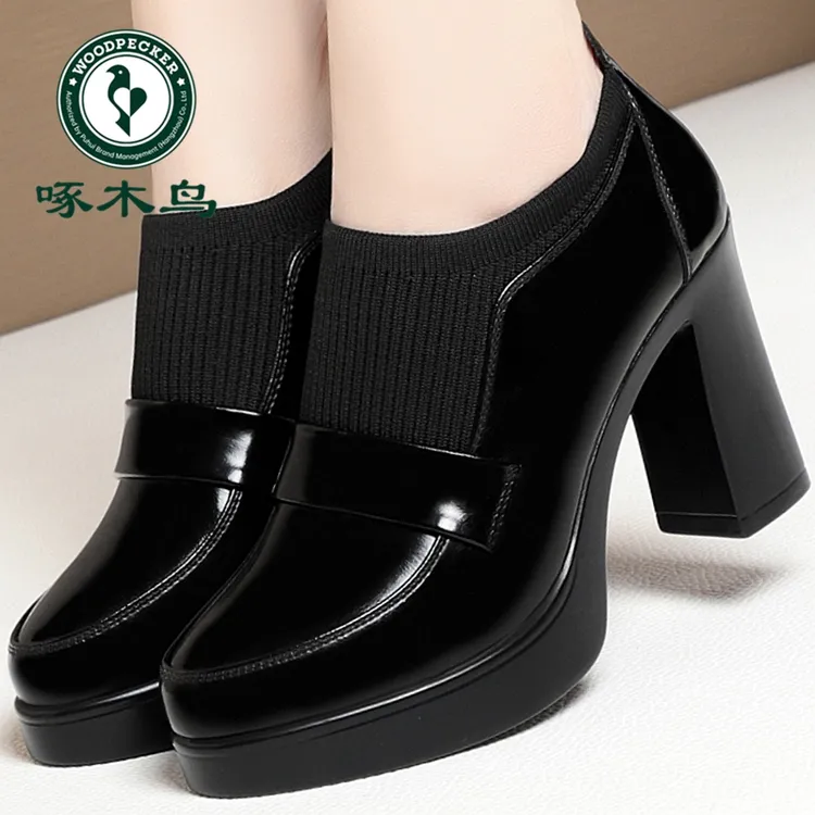 啄木鸟防水台高跟鞋秋冬新款弹力黑色深口不累脚厚底舒适单鞋皮鞋