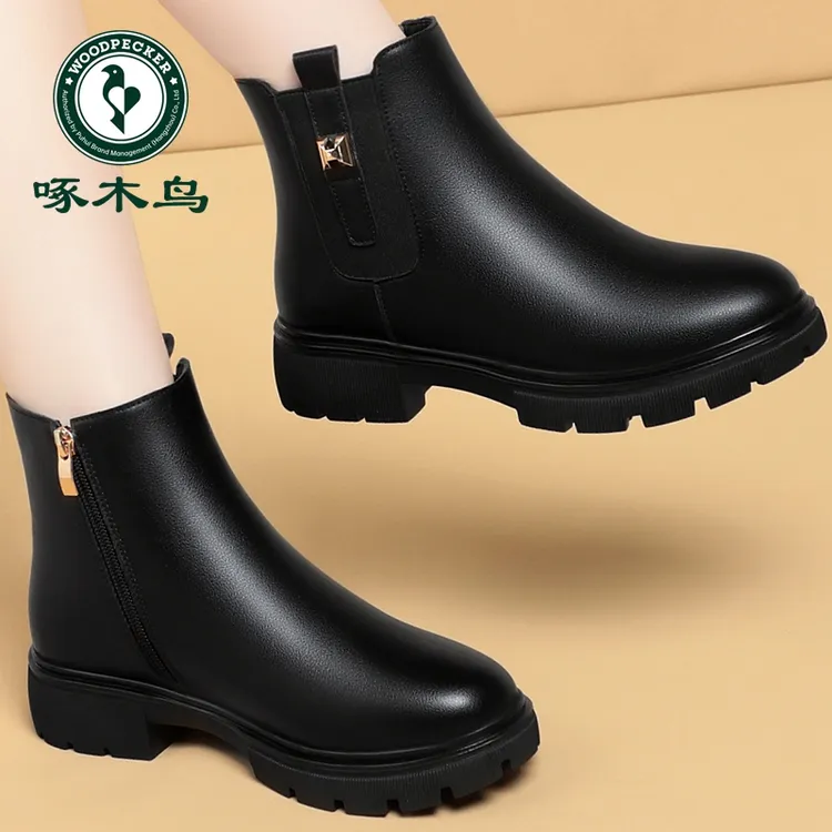 啄木鸟短靴冬季新款软皮英伦风加绒粗跟切尔西女靴软底烟筒马丁靴