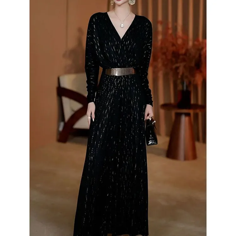 送腰带!时尚洋气显瘦V领小黑裙2025秋季新款韩系名媛风长袖连衣裙