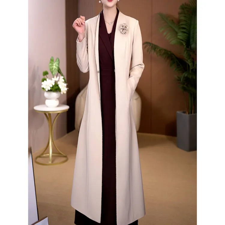 高档时尚简约纯色长袖风衣外套2025秋季新款气质减龄百搭长款大衣