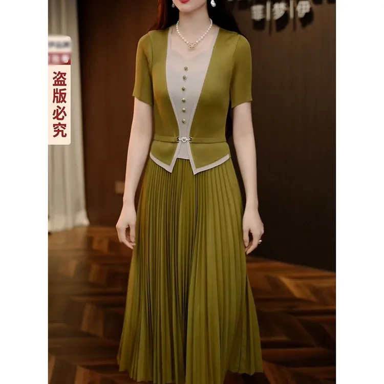 高档名媛风洋气压褶连衣裙女2025夏季新款时尚轻奢显瘦短袖A字裙