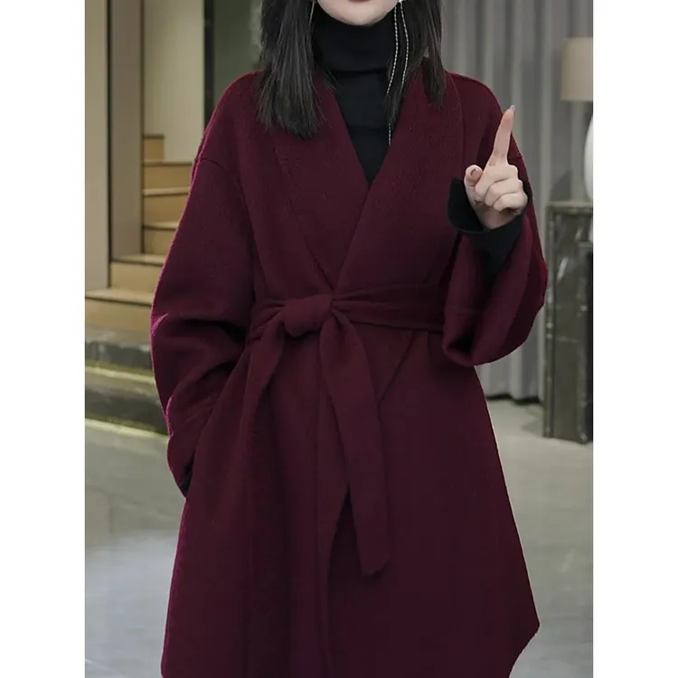 高档气质女神减龄保暖外套2026春季新款纯色休闲百搭通勤宽松大衣