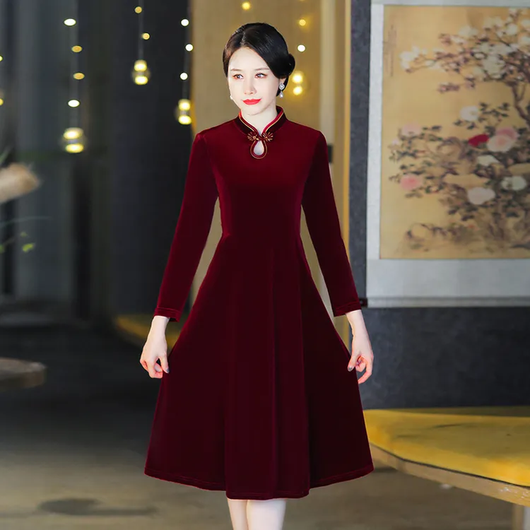 85-大码丝绒金丝绒长袖连衣裙遮肉显瘦中老年喜婆婆秋冬婚宴洋气