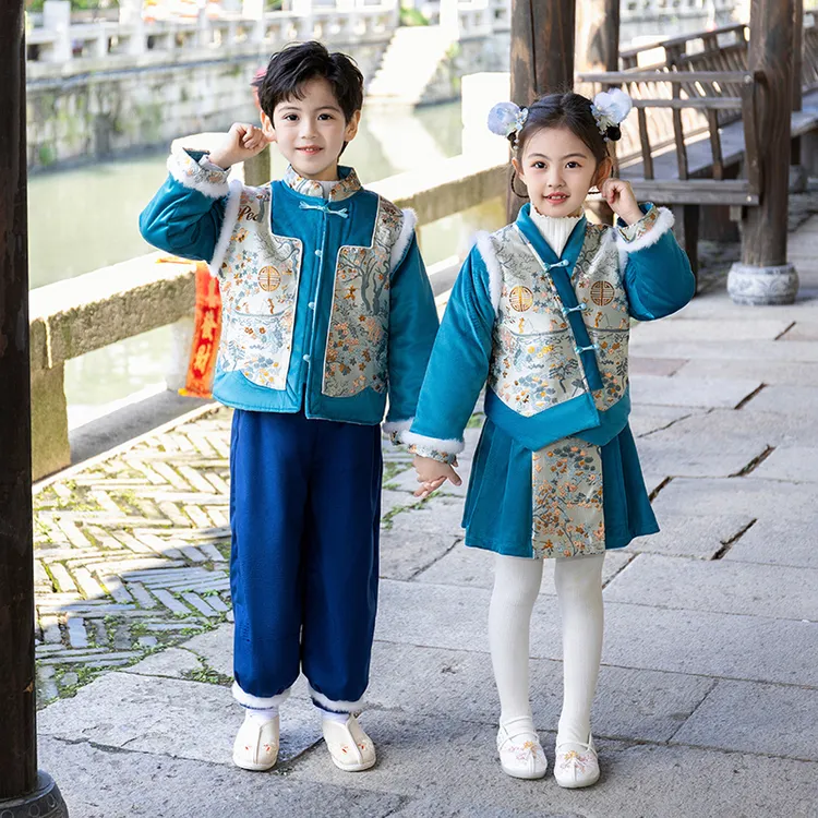 儿童拜年服元旦表演服男女童新中式汉服套装国风兄妹唐装2024冬款