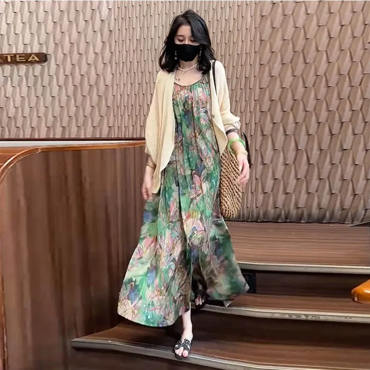 高级感时尚针织开衫吊带裙女2024秋季新款宽松长款显瘦碎花连衣裙