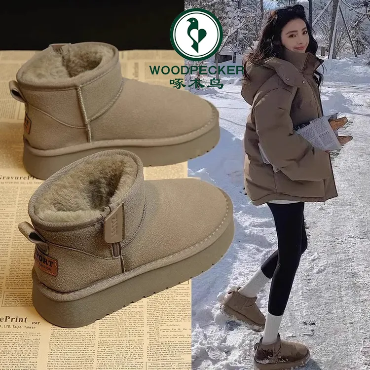 啄木鸟防滑厚底皮毛一体雪地靴女2025新款冬季加绒加厚东北大棉鞋