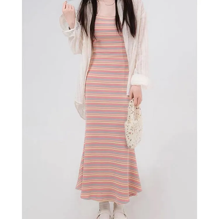 夏季修身彩虹条纹吊带裙显瘦裙子女爆款2025新款长裙高级感连衣裙