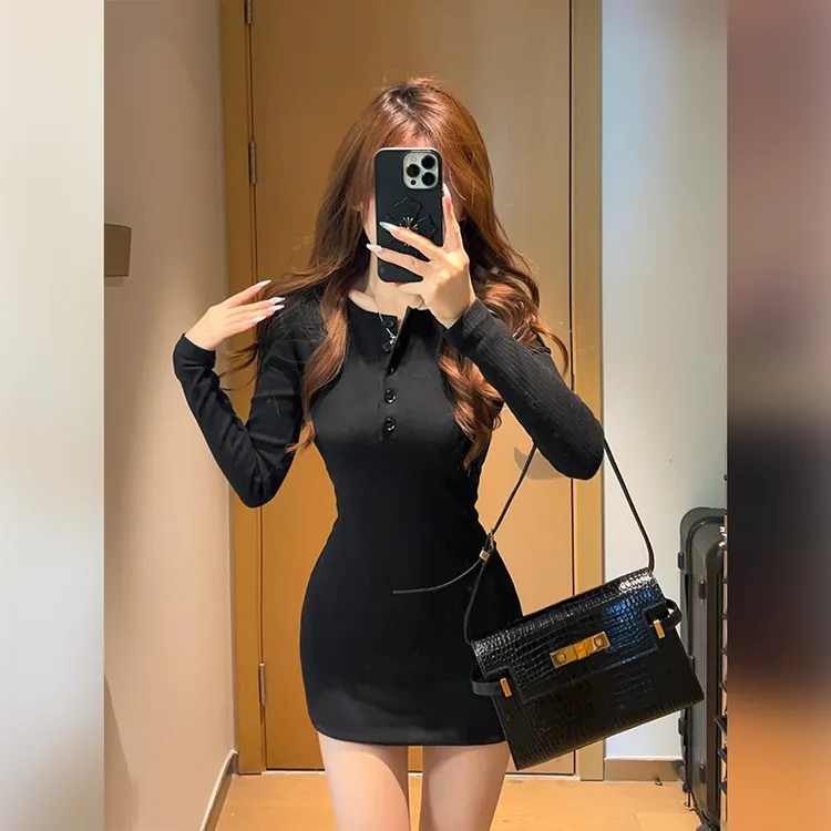 黑色修身长袖包臀裙显瘦裙子女春秋爆款2025新款连衣裙性感小黑裙