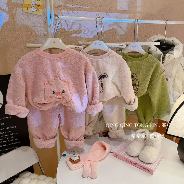 2025儿童套装秋冬新款男女童加绒加厚家居服宝宝刺绣保暖亲子睡衣