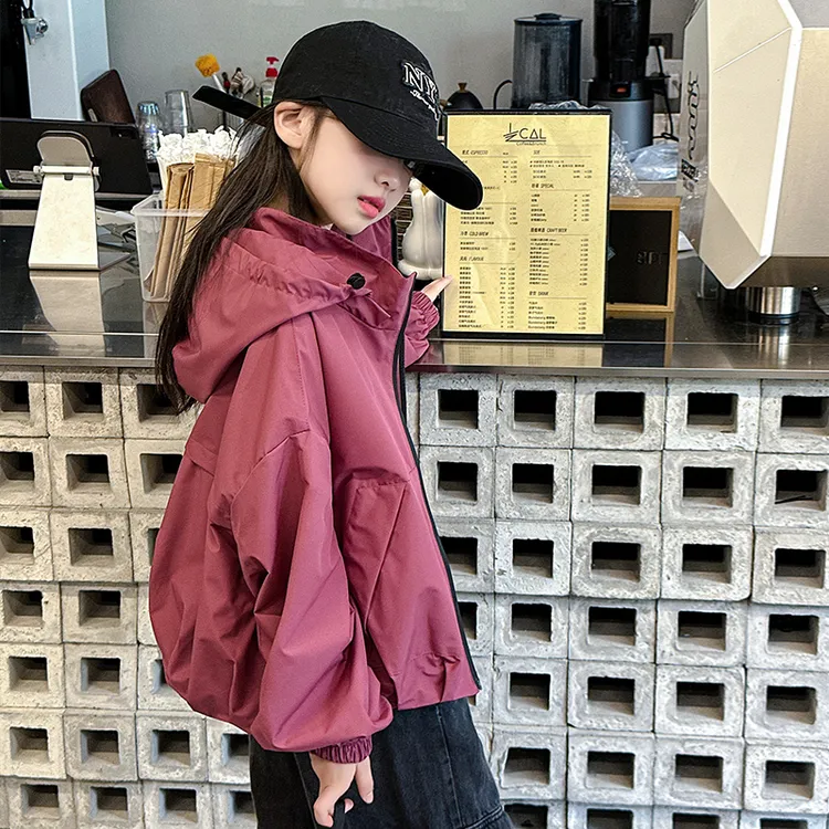 女童外套春秋款2025新款洋气时髦儿童夹克秋装休闲运动女孩冲锋衣
