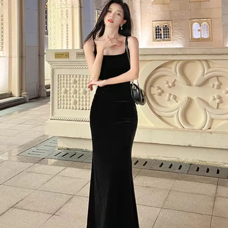 法式名媛金丝绒晚礼服裙女秋季高级感复古鱼尾长裙修身吊带连衣裙