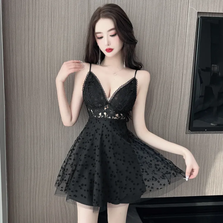 性感v领露背收腰吊带裙夜总店无袖蕾丝透视显瘦辣妹女装连衣裙