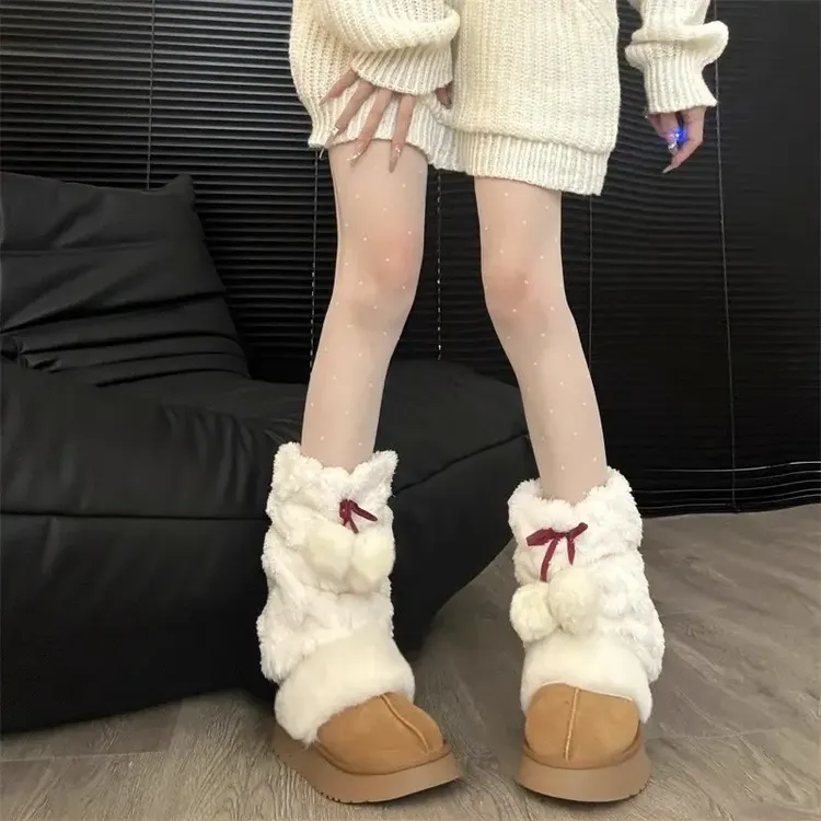 日系可爱毛球袜套秋冬y2k毛绒绒加厚腿套ins保暖显瘦中筒袜堆堆袜