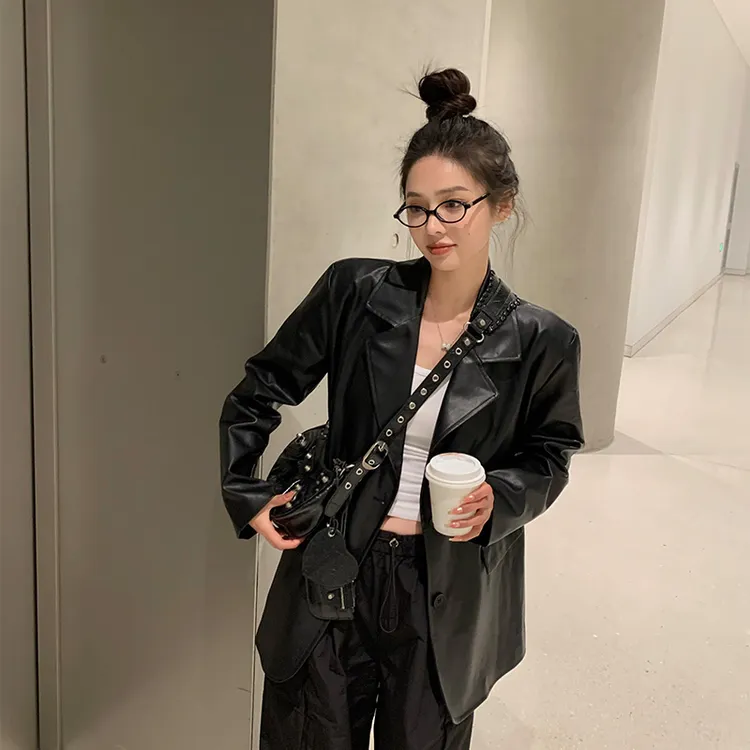 2024新款春秋网红高端爆款美拉德复古西装皮衣小个子黑色穿搭