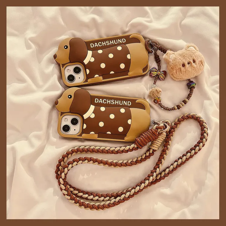 棕色波点腊肠狗iPhone16promax适用苹果15硅胶手机壳软14女13链条