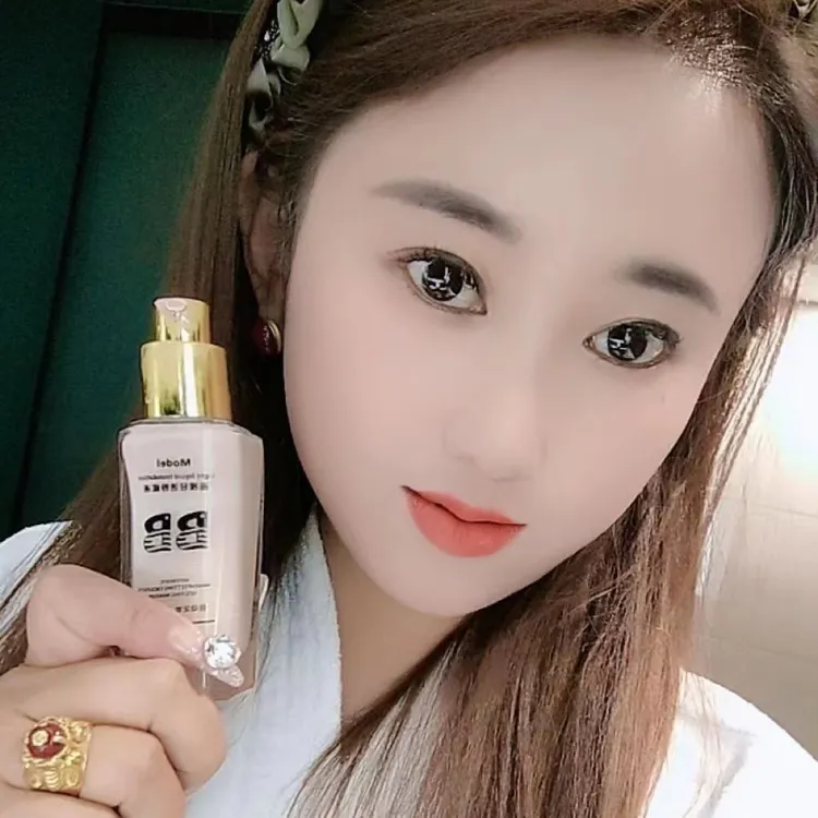 卡特连。儿童节粉布。粉底。有两种产品一起。