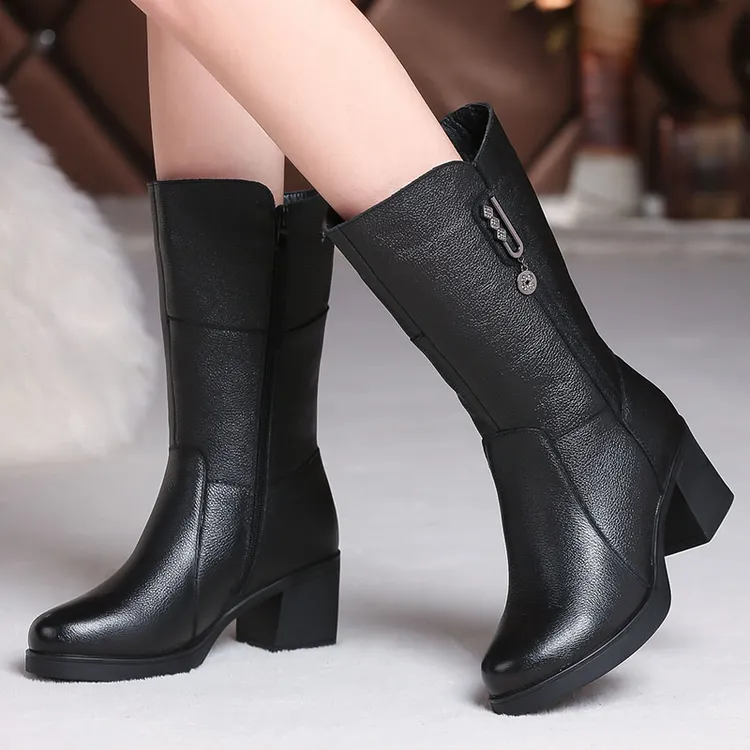 靴子女2024秋冬季真皮中筒靴加绒软底妈妈鞋长筒皮靴粗跟中跟女靴