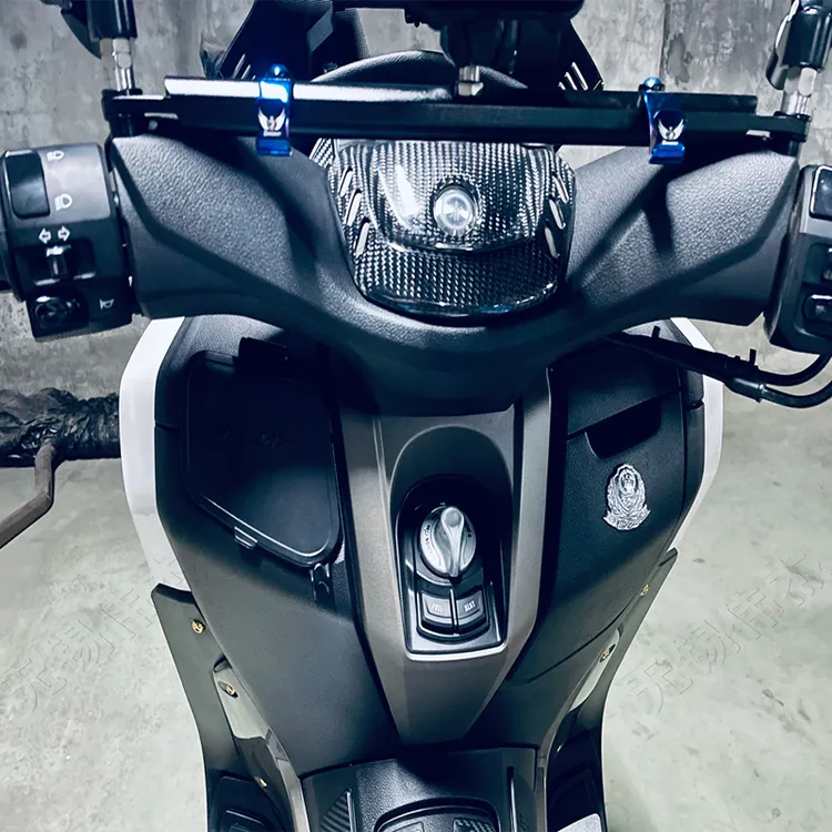 威杰WEJET20 22款雅马哈NMAX155改装工具盒盖手套防雨防尘盖