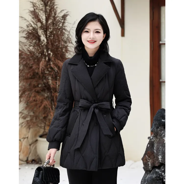 阿楠anan 温情倒叙 90白鸭绒立裁收腰菱形格黑色羽绒服女冬新款