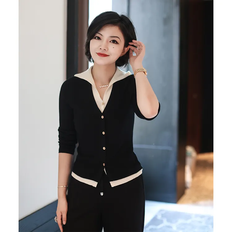 枫竺阿楠anan 玩转视觉差 绵羊毛假两件撞色翻领针织开衫上衣女